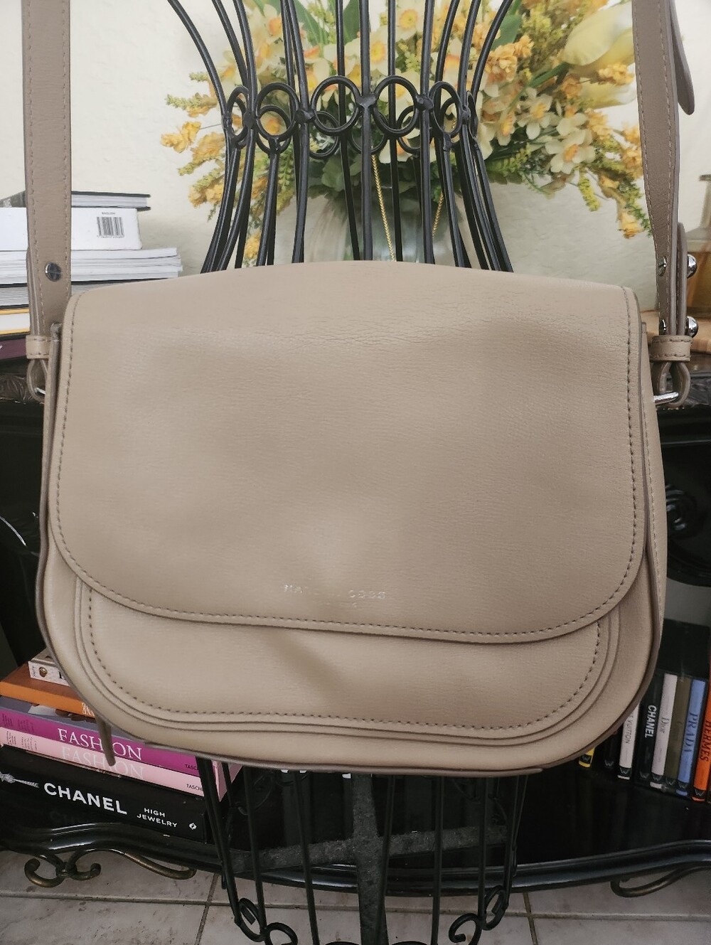 Marc Jacobs Beige Leather Shoulder Bag